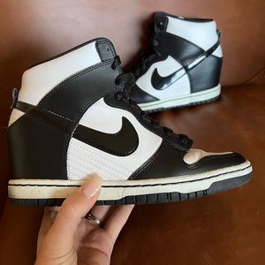 Women’s Nike Dunk High Wedge 6.5W - black & white